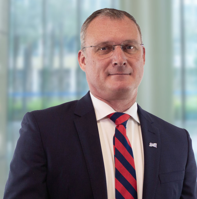 Dwight Davis headshot